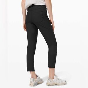 Lululemon City Sleek 5 Pocket 7/8 Pant
Black